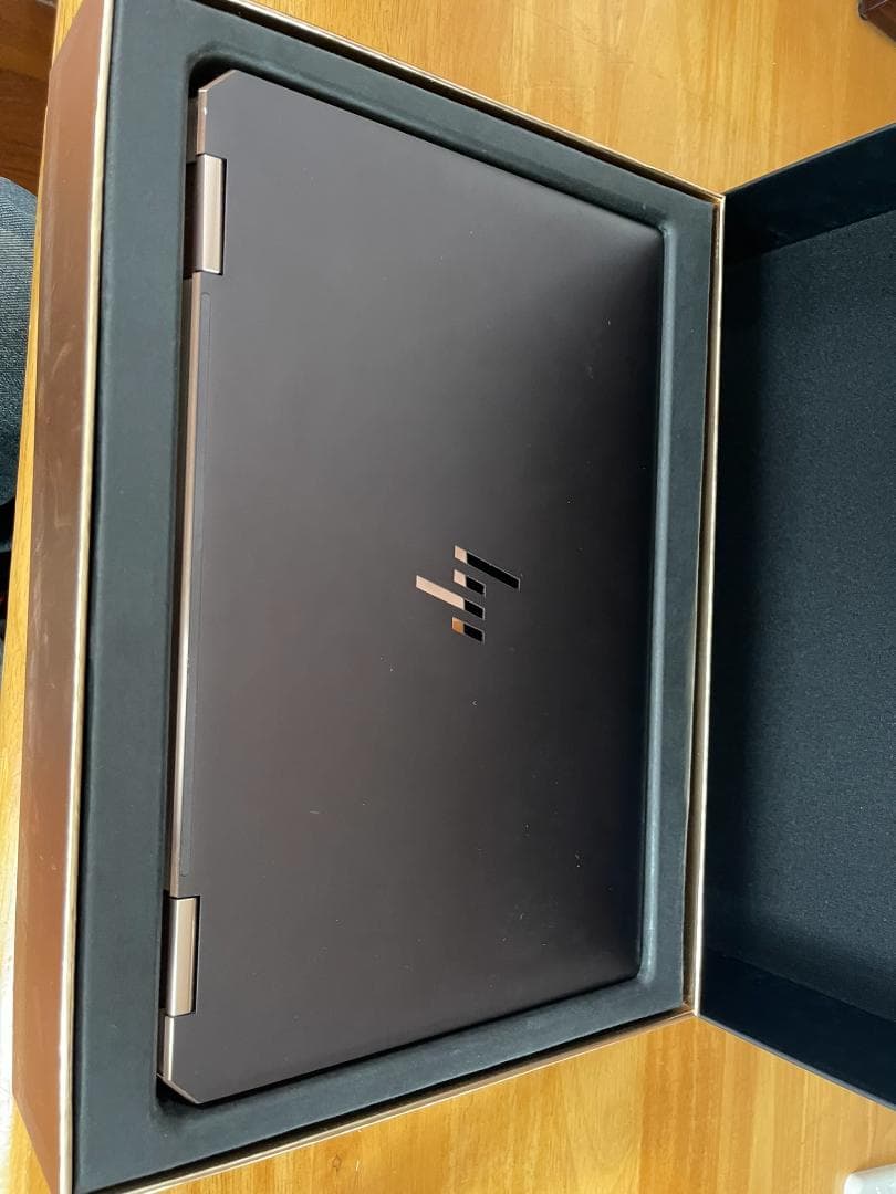 HP Spectre x360 13-aw0000 〔中古品〕