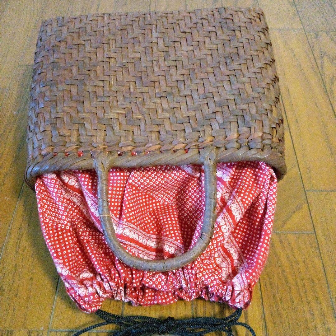 山葡萄網代編みかごバッグ