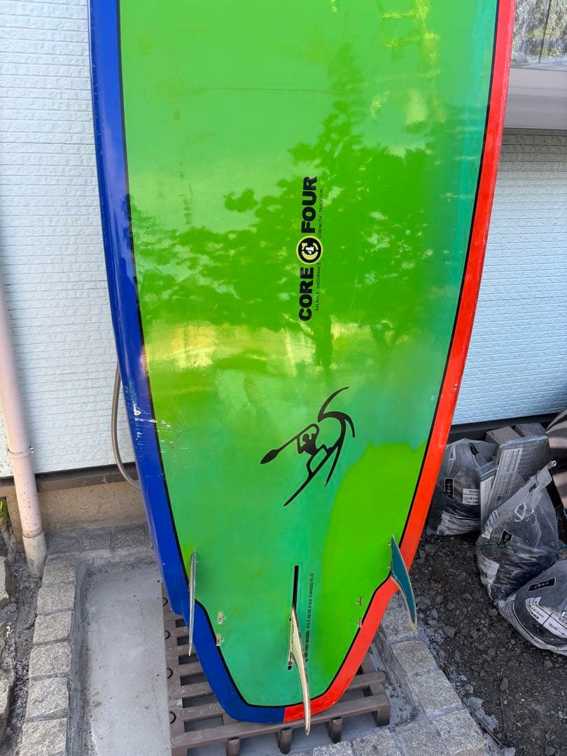 Mark Richards C4 Waterman Signatureリペアー中