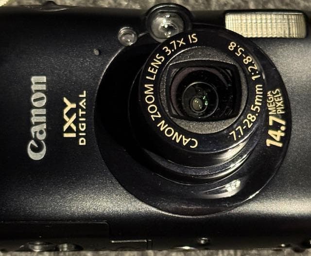 キヤノン Canon IXY DIGITAL3000 IS 黒 動作問題無し