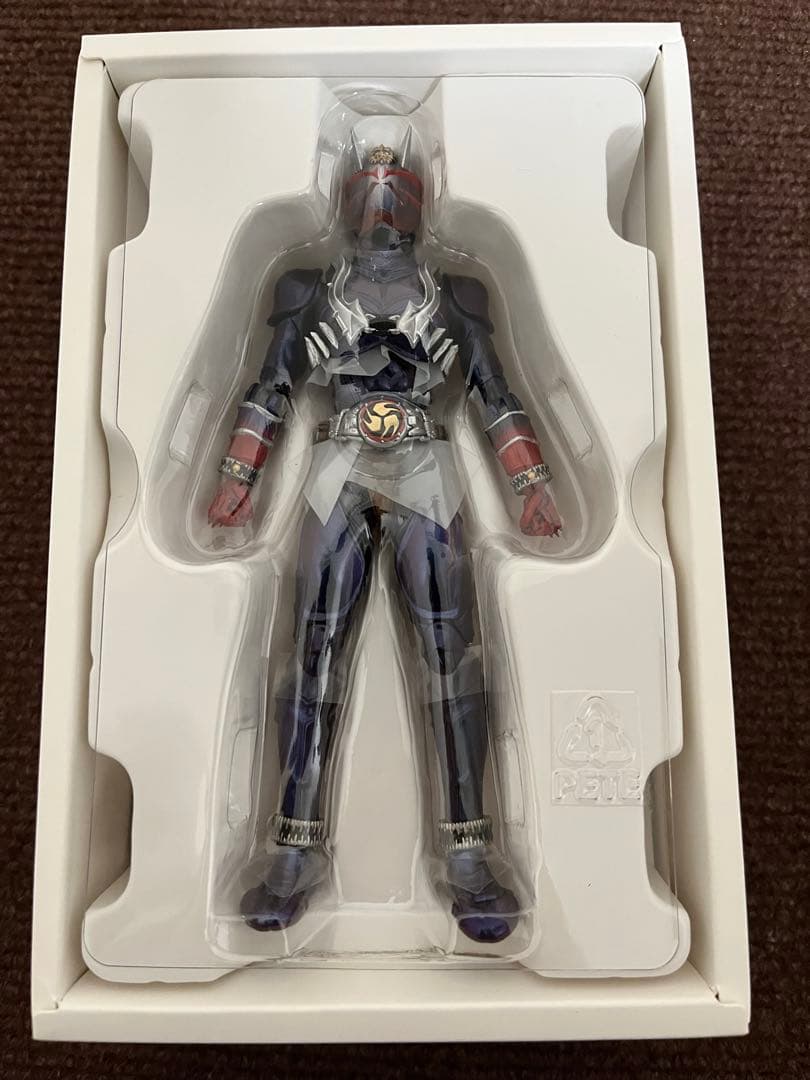 真骨彫　仮面ライダー響鬼　10th Anniversary Ver.