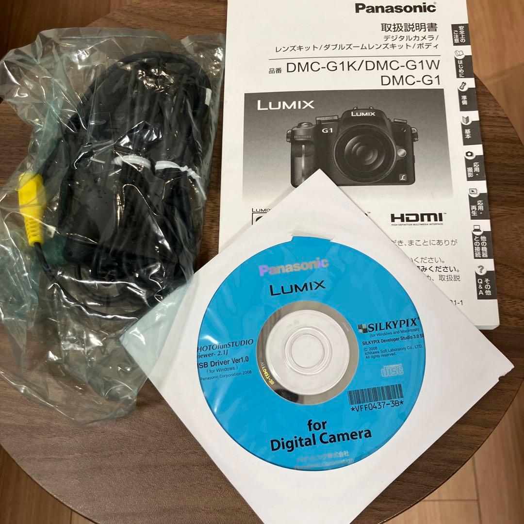 LUMIX G1 W赤色 デジタル一眼カメラ