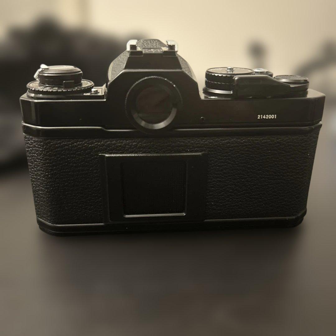 Nikon FE2 黒