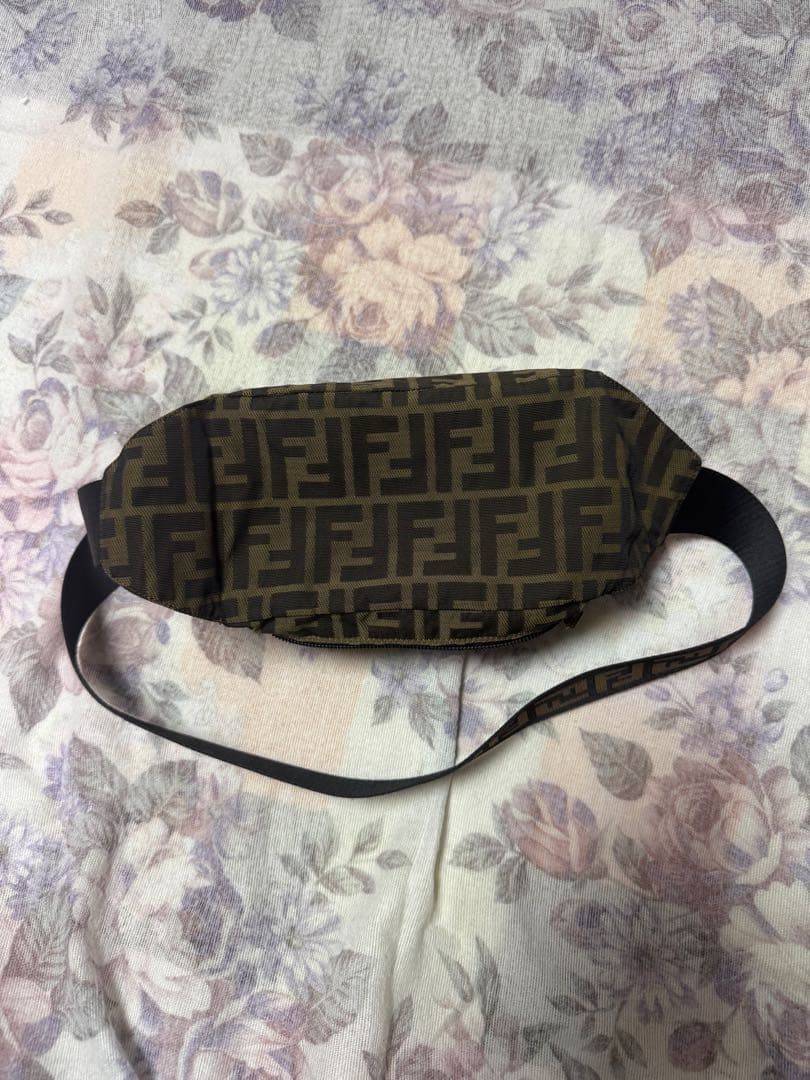 Fendi ボディバッグ ロゴプリント ブラウン