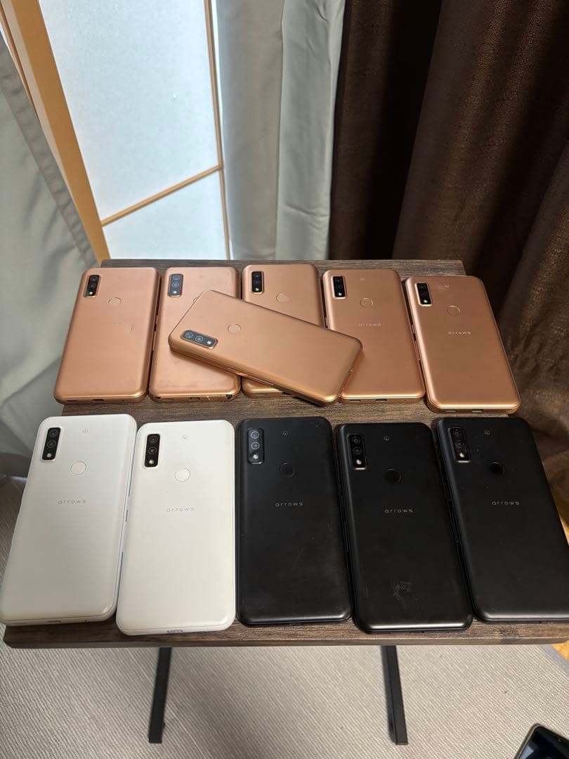 arrowsWE　スマートフォン本体 24台セット