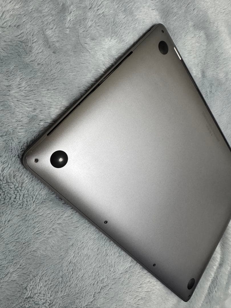 MacBook本体 MacBook Pro 2020 i5/16GB/SSD1TB