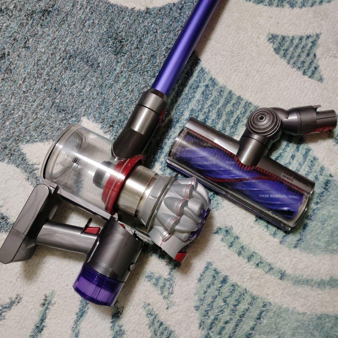ダイソンsv37コードレスクリーナー