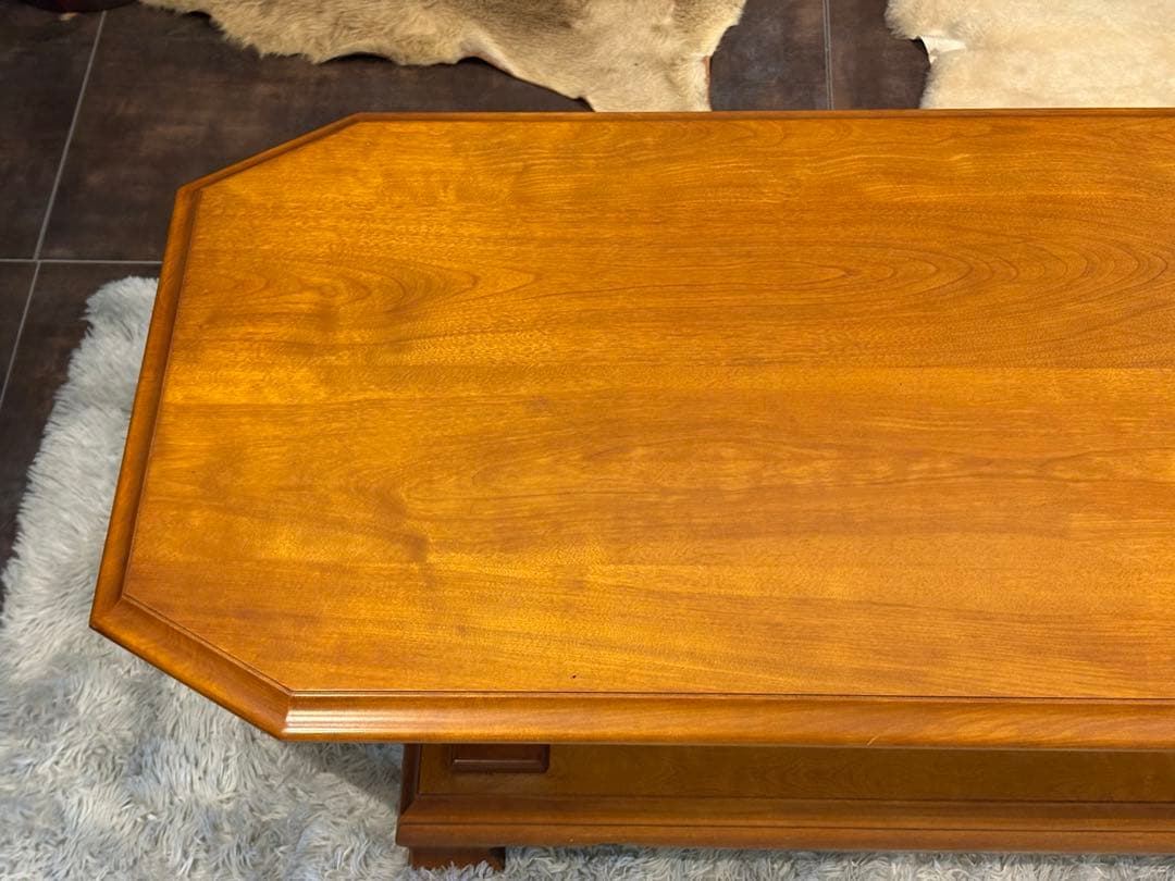 クラシック　横浜ダニエル　ローテーブル　センターテーブル　クーガー　YZ