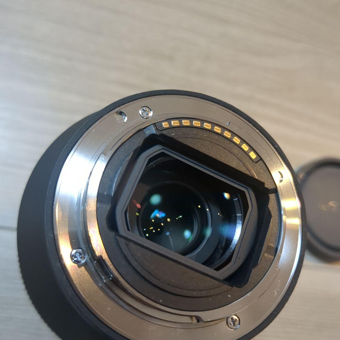 Sony FE 24-105mm F4 G OSS（保護フィルターつき）