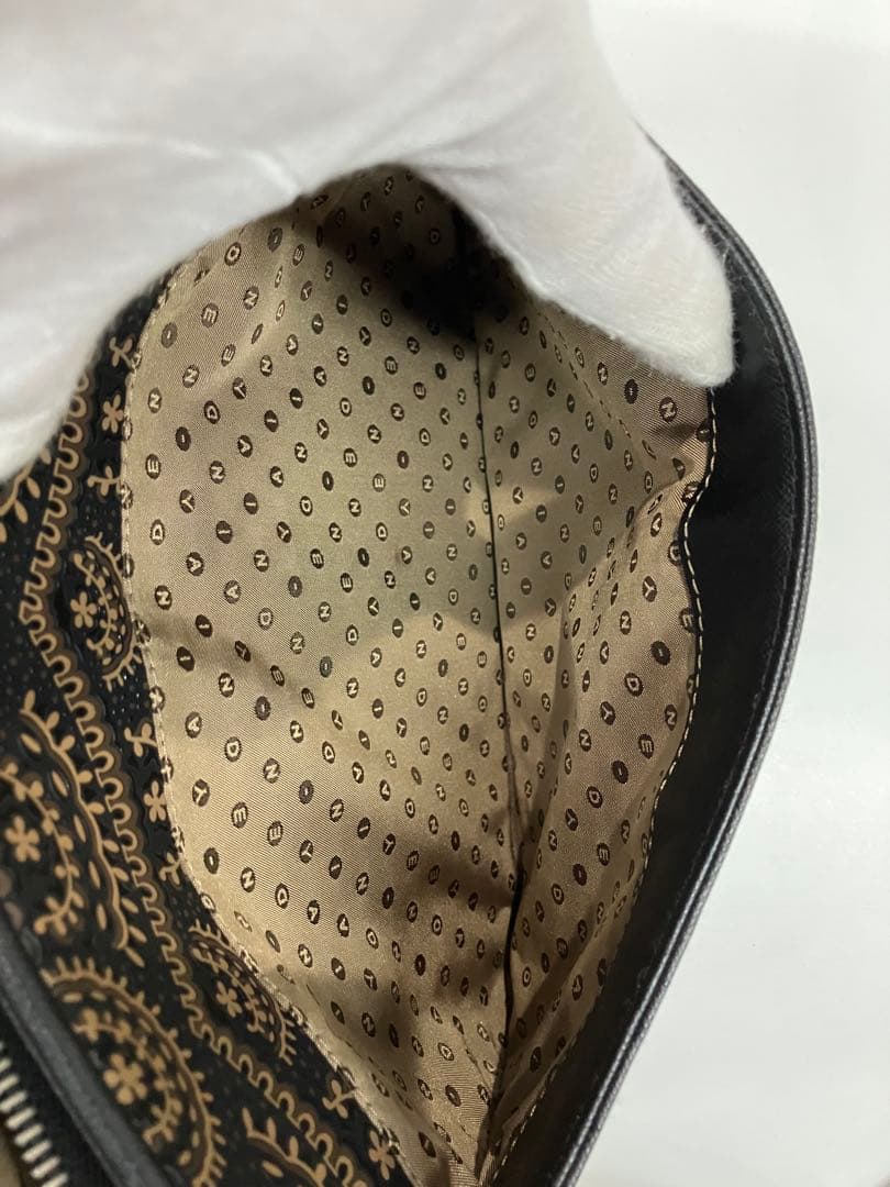 美品未使用品　印傳屋のプライデンショルダーバッグ