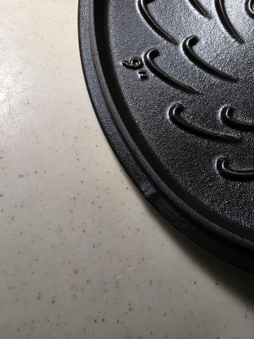 STAUB（ミナ ペルホネン）オーバルホットプレート ２３㎝　グレー