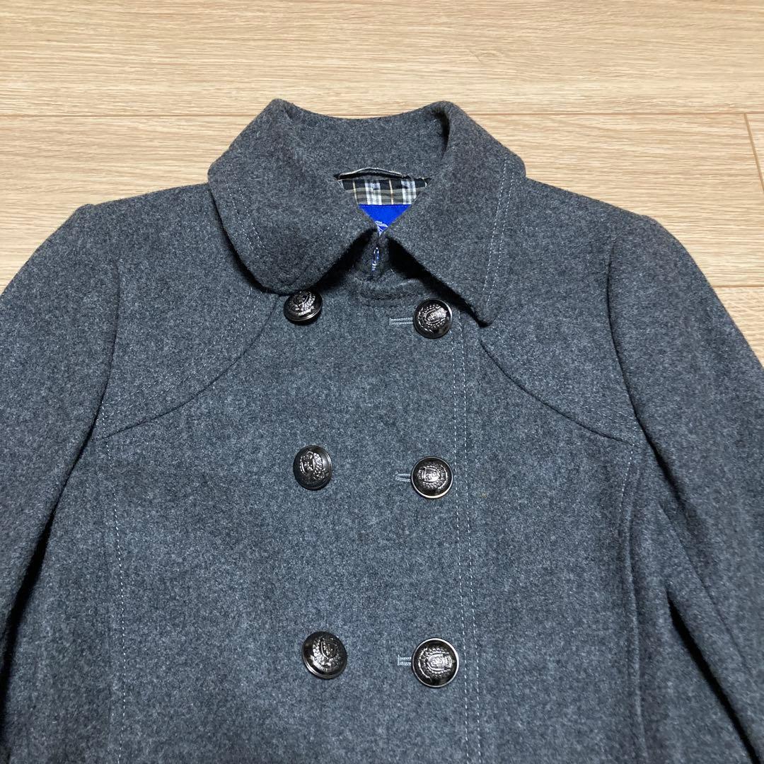 美品　バーバリーブルーレーベル　 Pコート ダブル ノバチェック38 銀ボタン