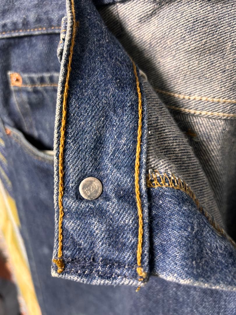 90s levi's 501 made in USA 濃紺　色残り良好