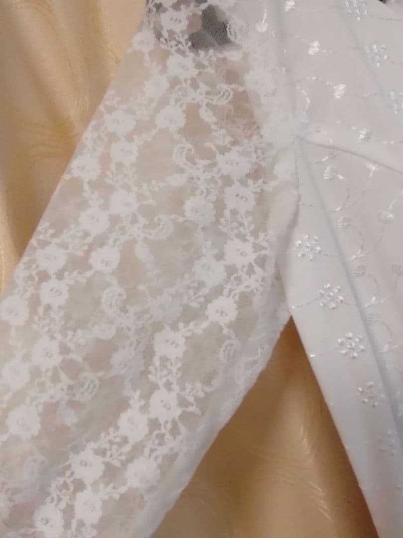 フラダンス　ホワイトロングドレス レース刺繍付き