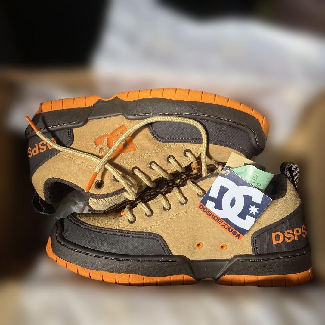 DC DSPS スニーカー ベージュ/ダークグレー/オレンジ 新品タグ付き