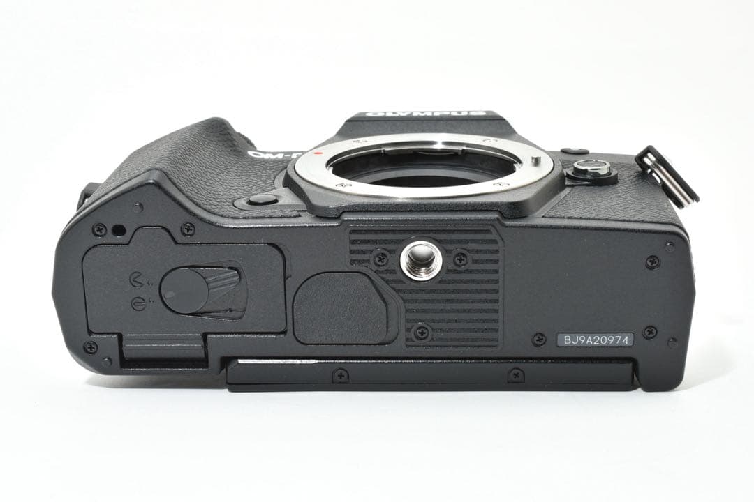 【ショット数2501回】OLYMPUS OM-D E-M5 Mark III