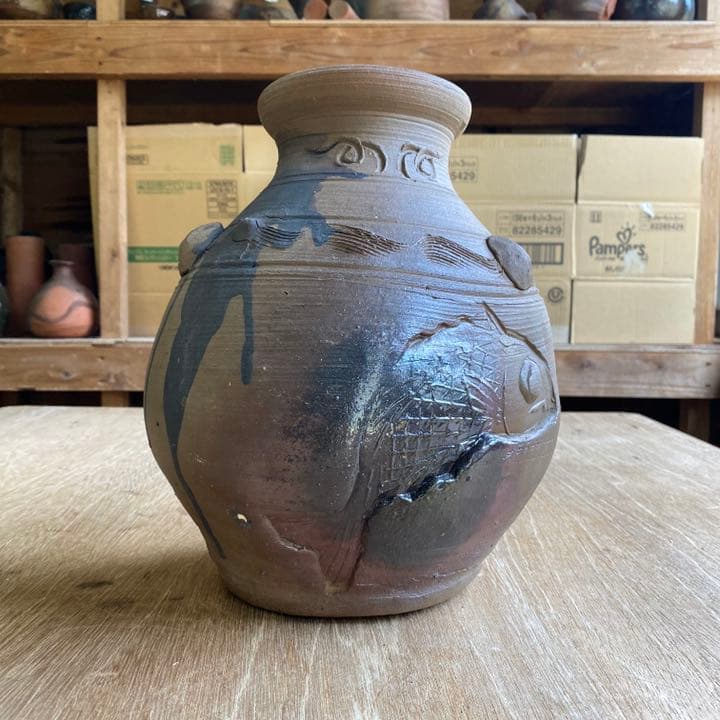 中川伊作　知花南蛮焼　壺