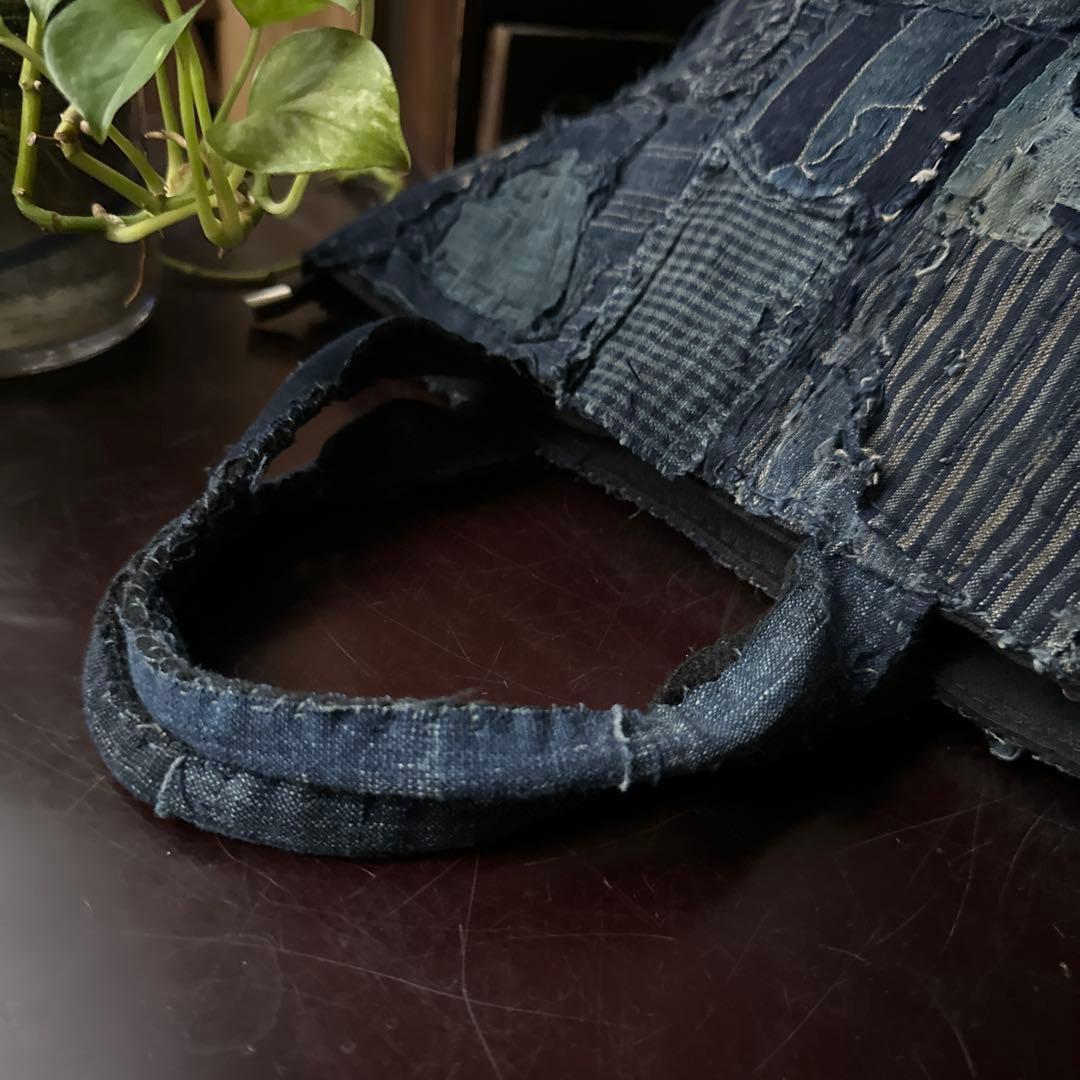 『お針子さん』のトートバッグ/藍染／襤褸