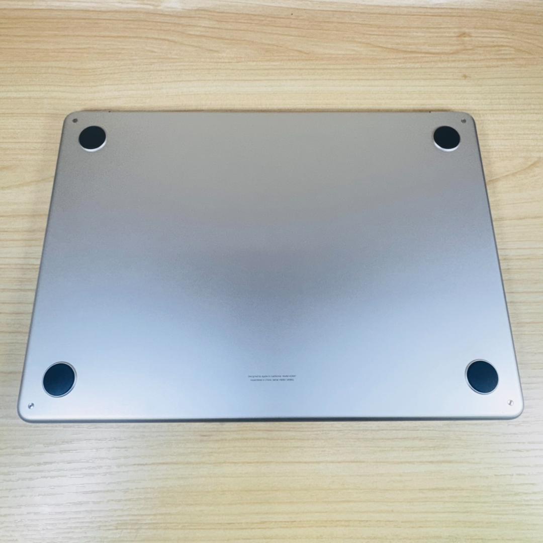 MacBook本体 P104 Apple MacBook Air M2 13inch