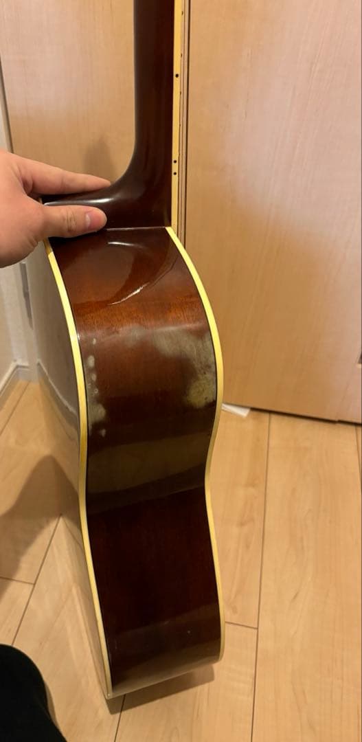 ヤマハアコースティックギターFG200D