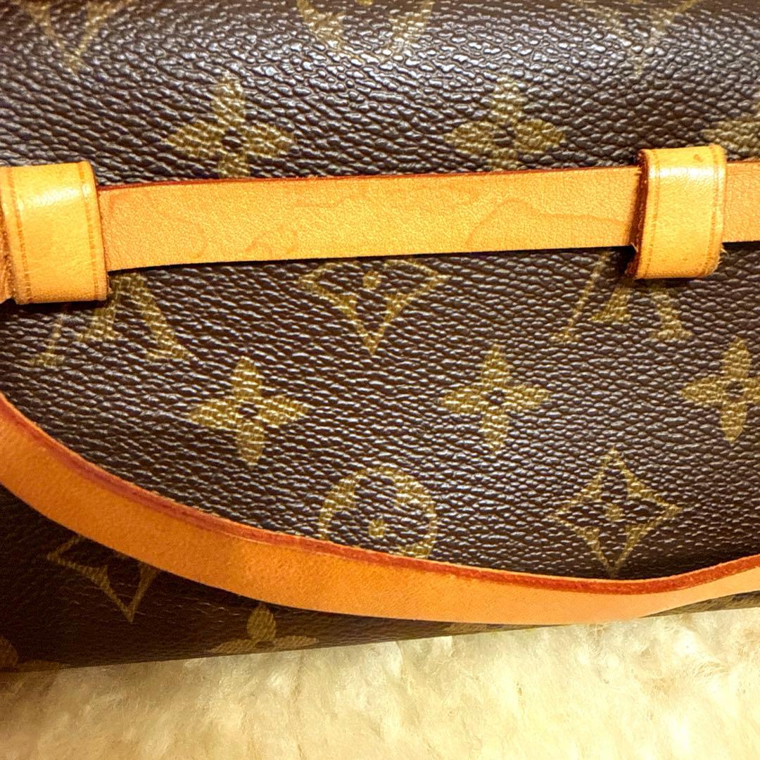 LOUIS VUITTONルイ ヴィトン　 ポシェット・フロランティーヌ