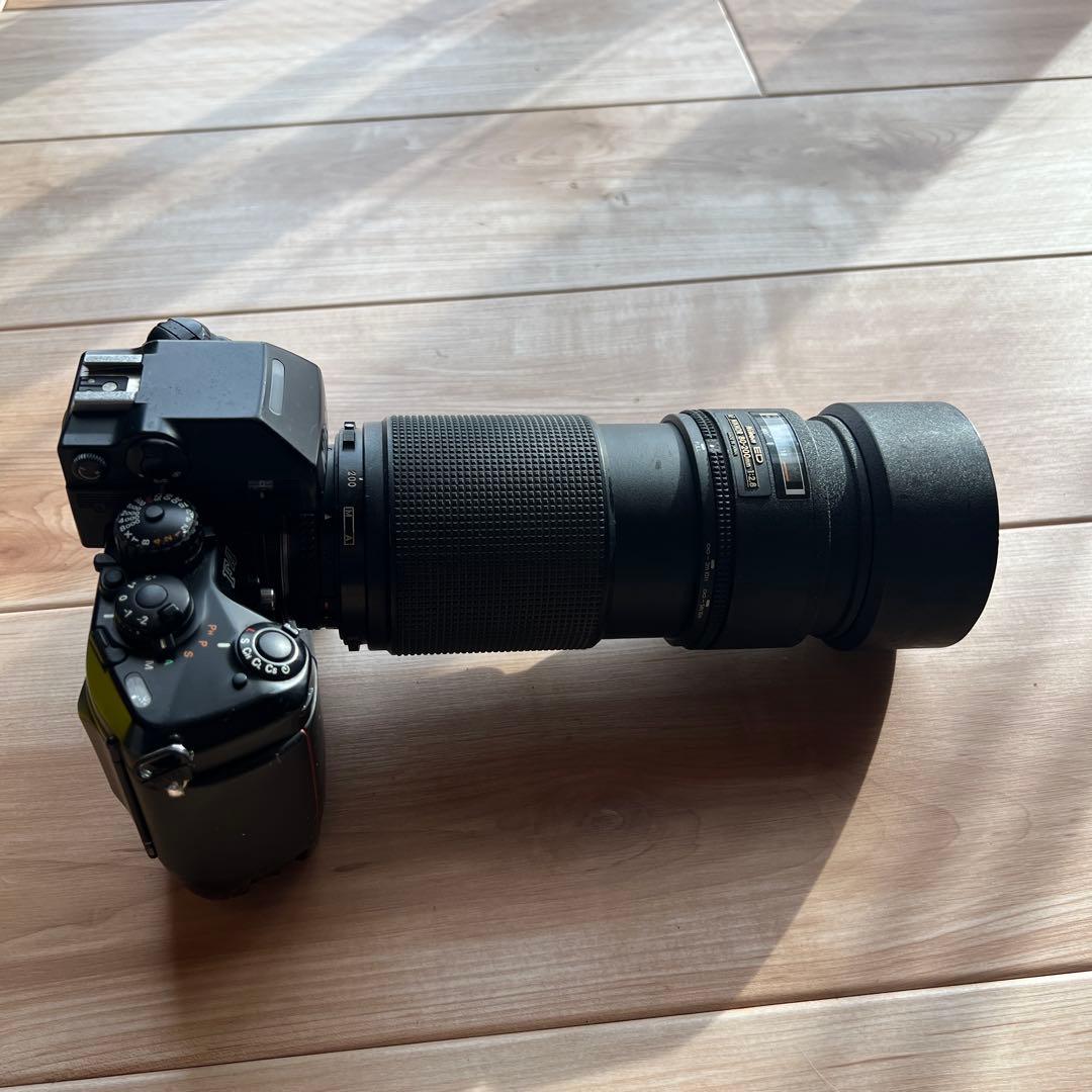 Nikon フィルム一眼レフカメラ 望遠レンズ付き