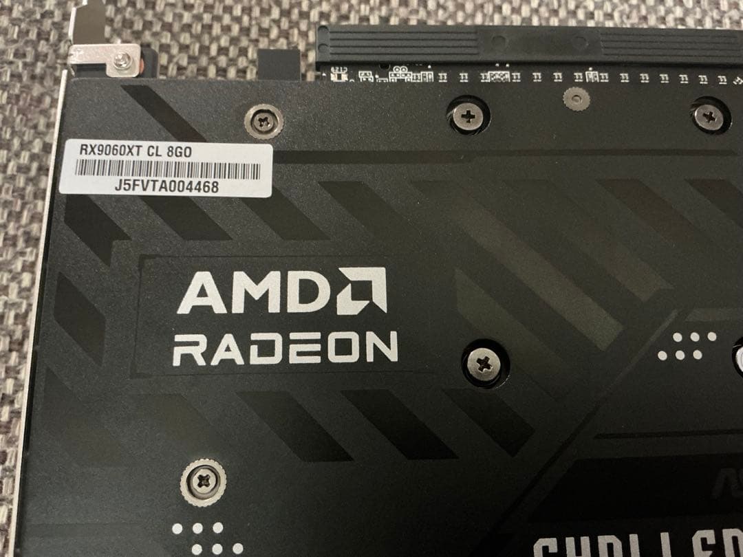 シ*ジ様 eGPU （外付GPU）RX9060XT他4点セット