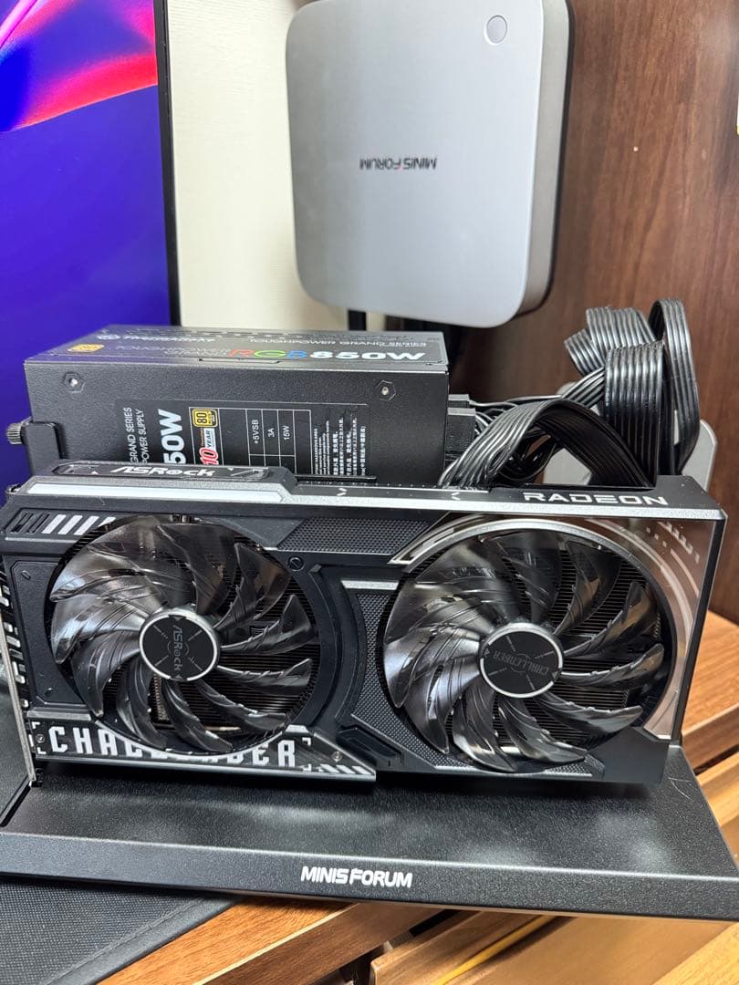 シ*ジ様 eGPU （外付GPU）RX9060XT他4点セット