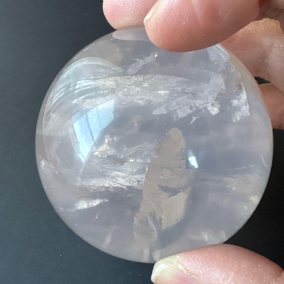 モザンビーク産　透明感！スターローズクォーツスフィア　約68.5ミリ大玉