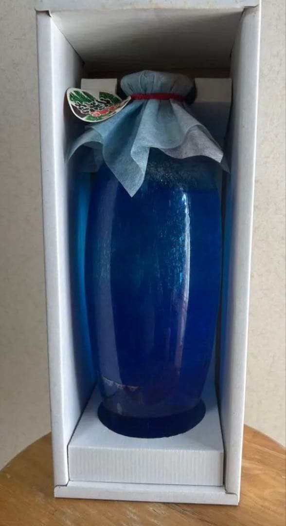 ⭐️真南風琉球ガラス43度1800ml⭐️久米島の久米仙5年古酒で⭐️現在15年