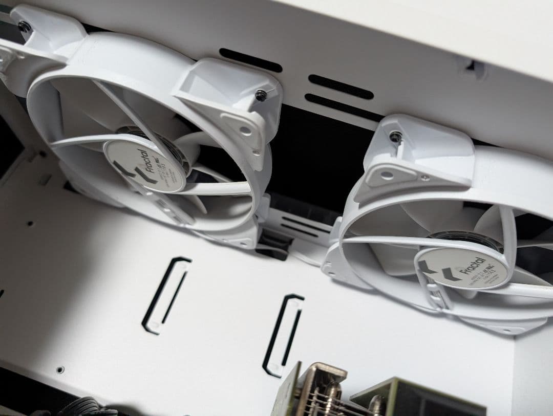 【状態良】RTX 4070ti、PCケース、CPU(i7-13700F)他セット