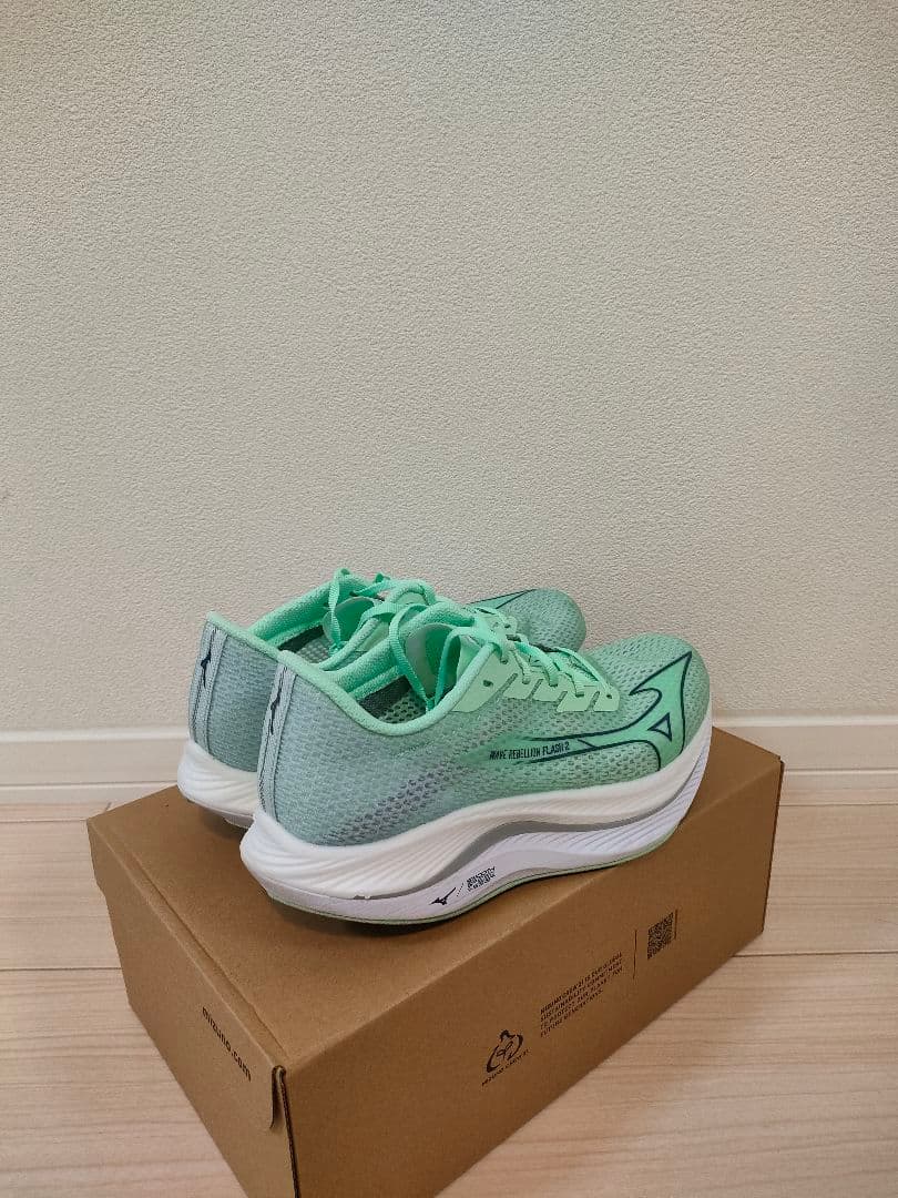 Mizuno Wave Rebellion Flash2ミントグリーン