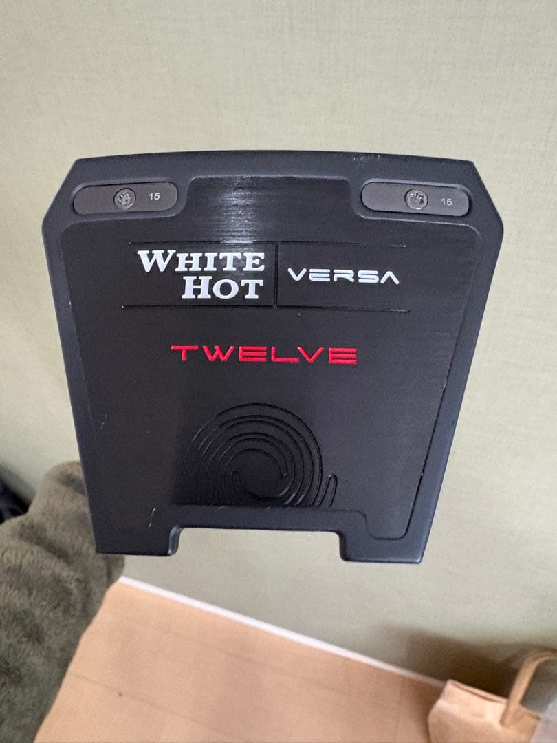 【M子】WHITE HOT VERSA TWELVE パター　レフティ