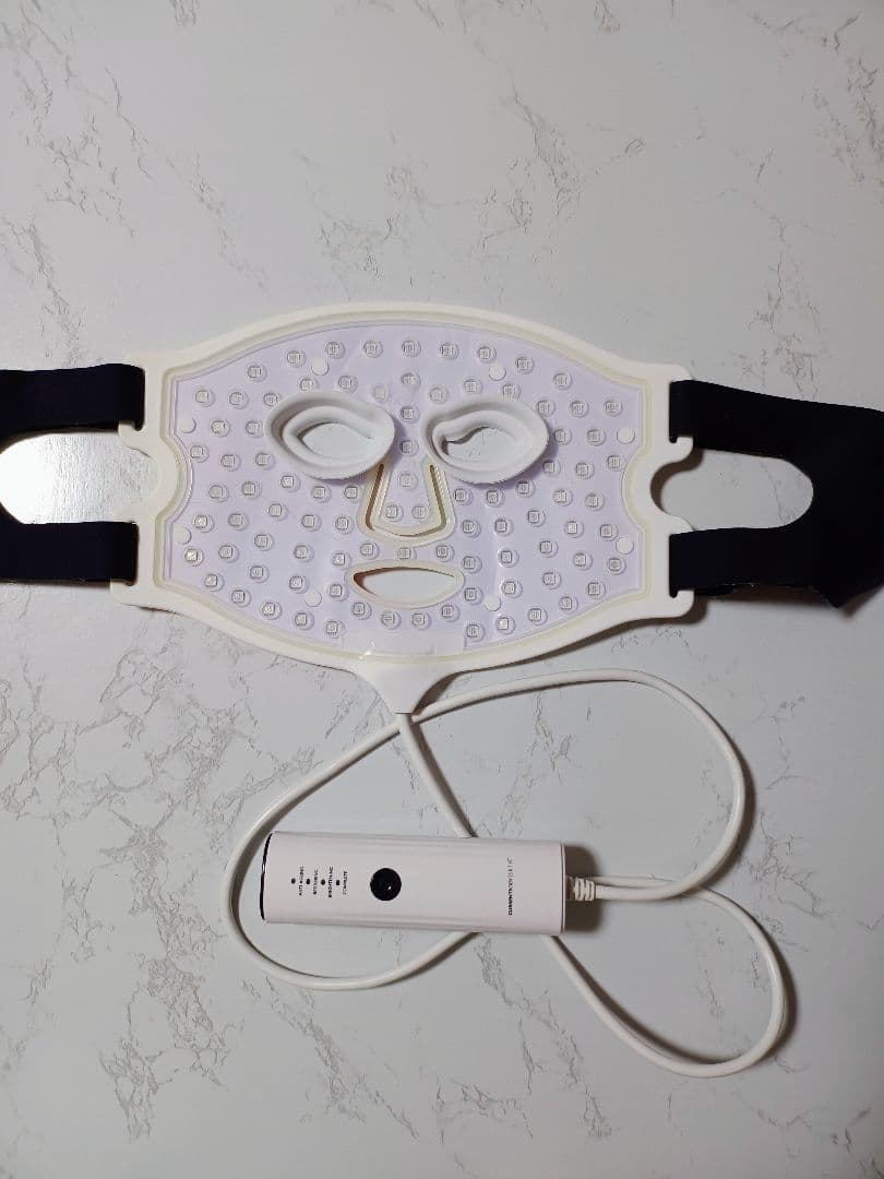 CURRENTBODY LEDフェイスマスク
