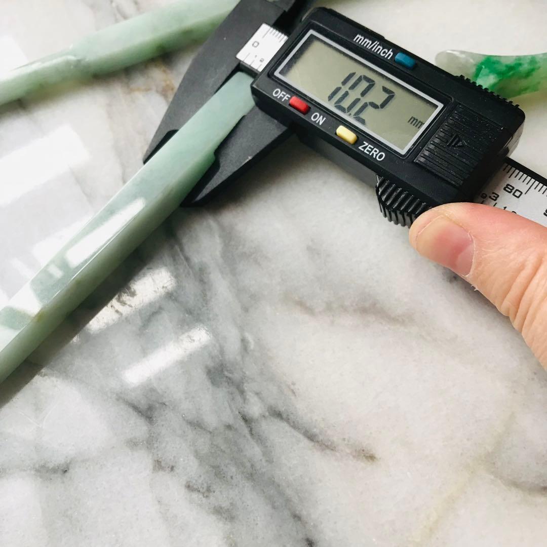 【O1190-001】翡翠　ミャンマー産　一点もの　インテリア　お箸　箸立て