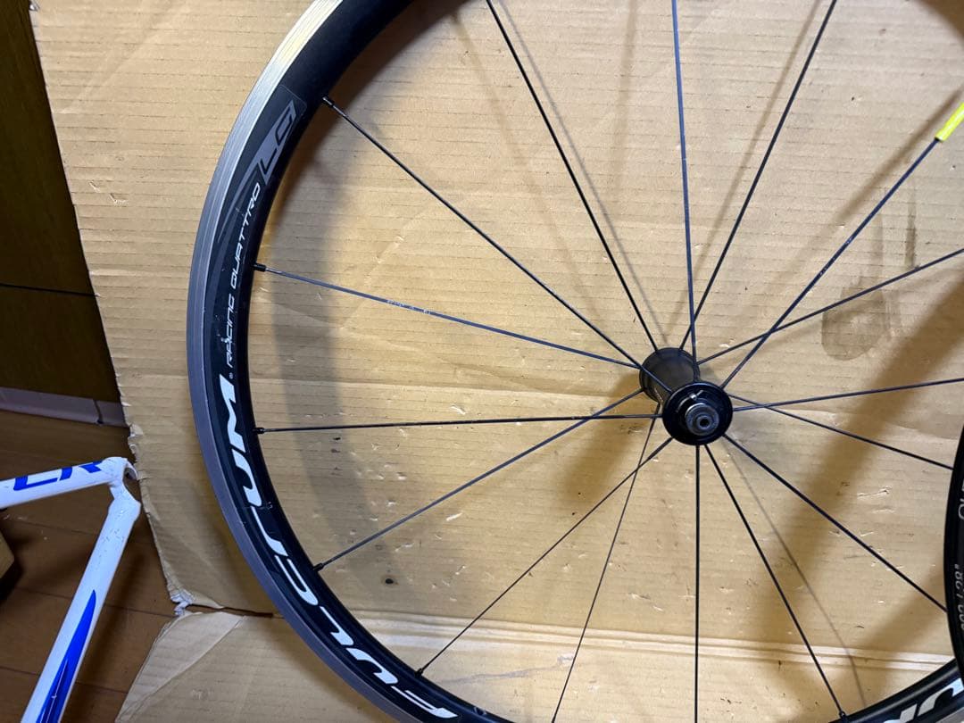 フルクラム　レーシングクアトロ　前後セット