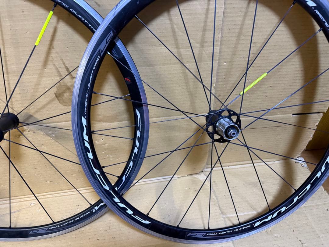 フルクラム　レーシングクアトロ　前後セット