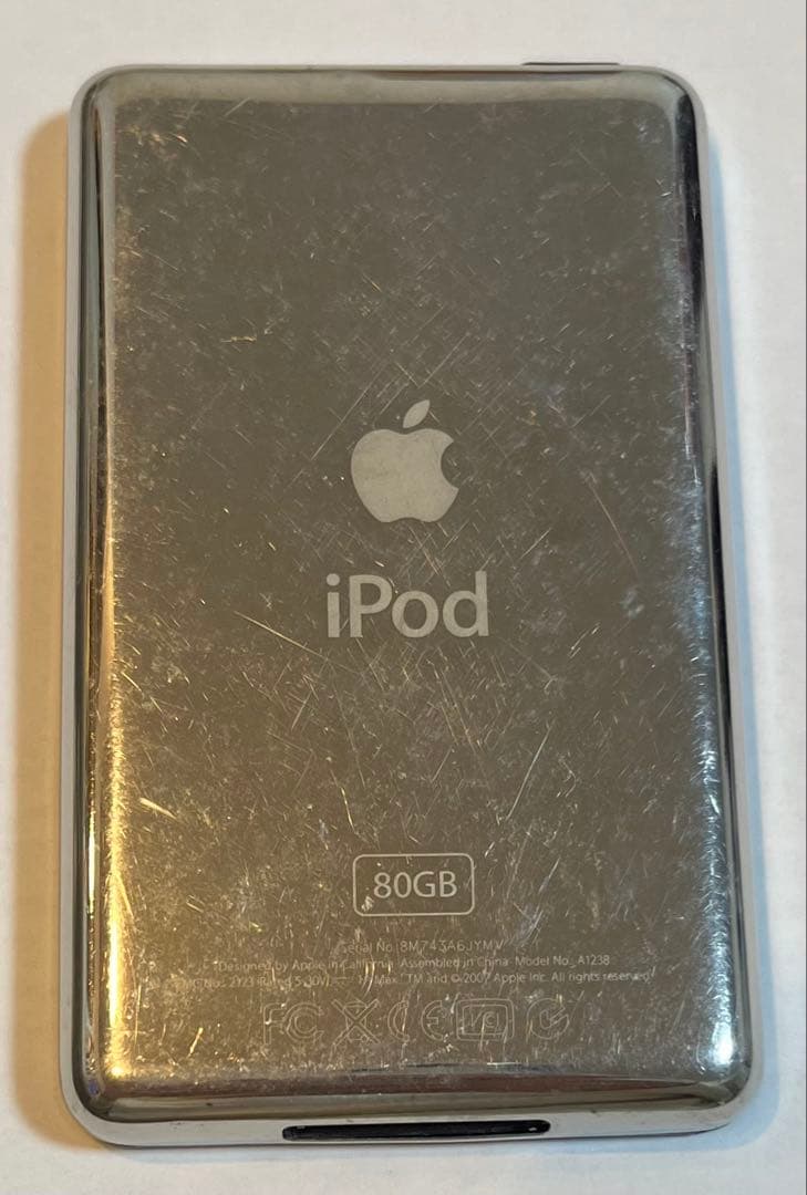 [通電動作確認済] Apple iPod Classic 80GB