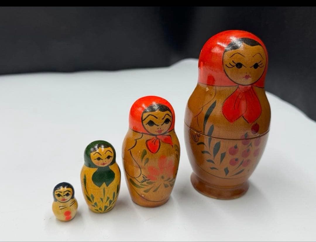 激レア❗️ソビエト時代　アンティーク　会社不明。マトリョーシカ4組。長期保存
