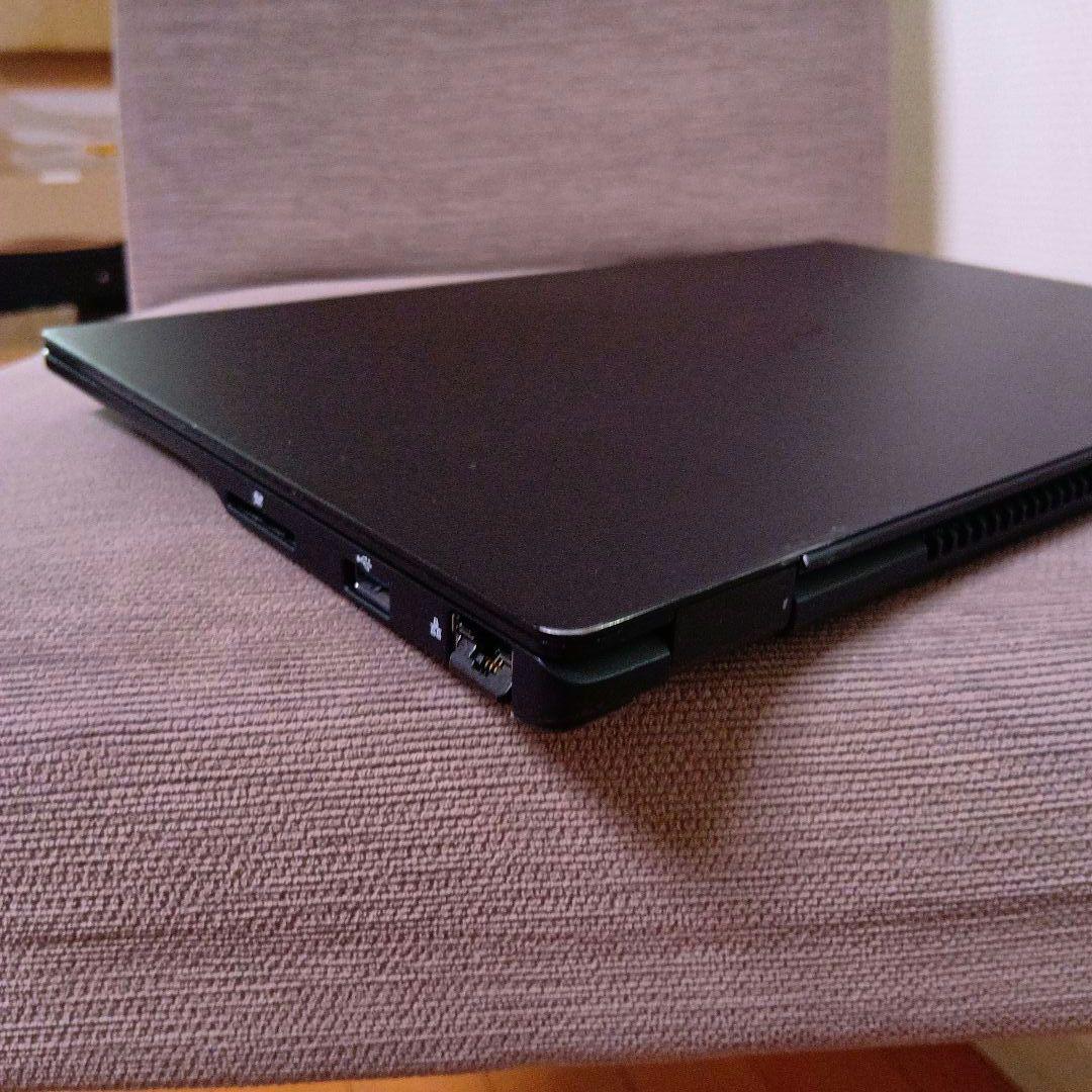 B② 富士通　ＦＭＶＵ34011　U9311/F