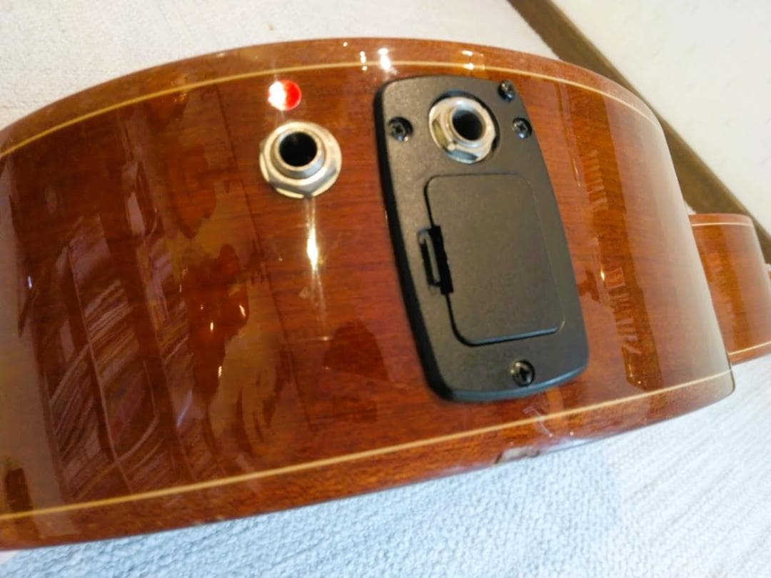 音音 OTO-OTO OT-3E 12弦 ショートスケールミニギター エレアコ