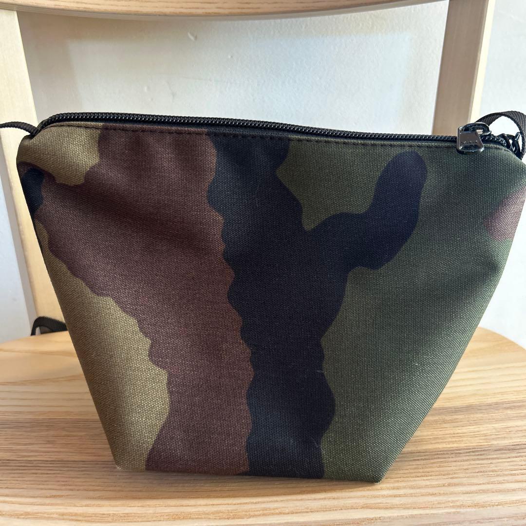 Herve Chapelier カモフラージュ 舟形ショルダー