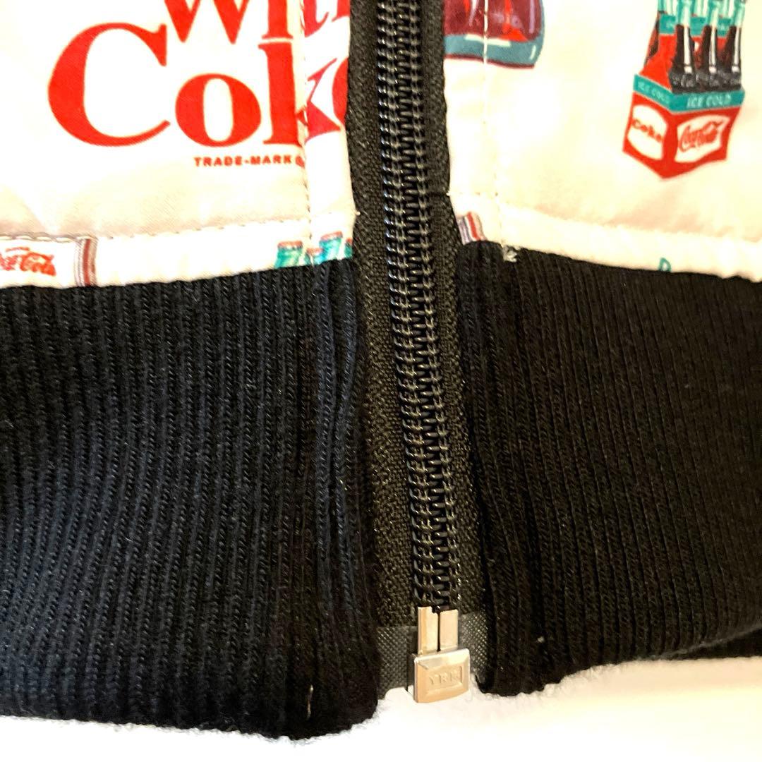 タイムセール　コカコーラ　グラニフブルゾンジャケット黒コーラ柄リバーシブル