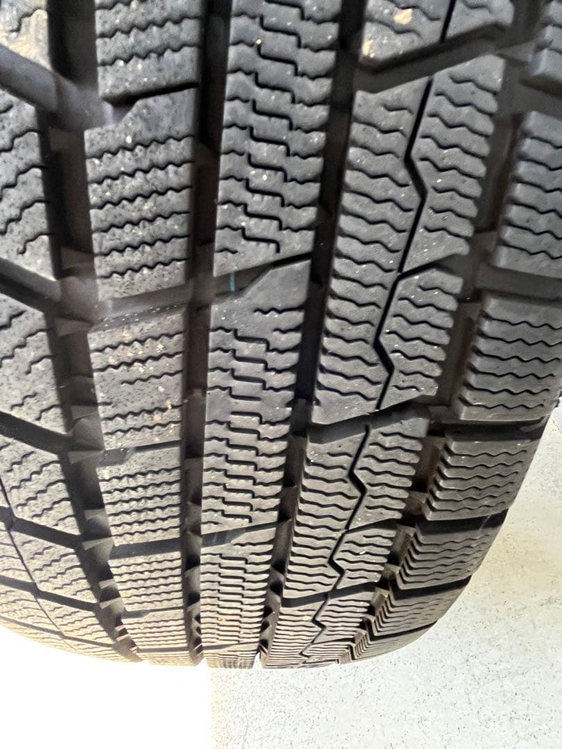 TOYOタイヤ　195/65R15スタッドレスタイヤ　ホイール　2024年製造