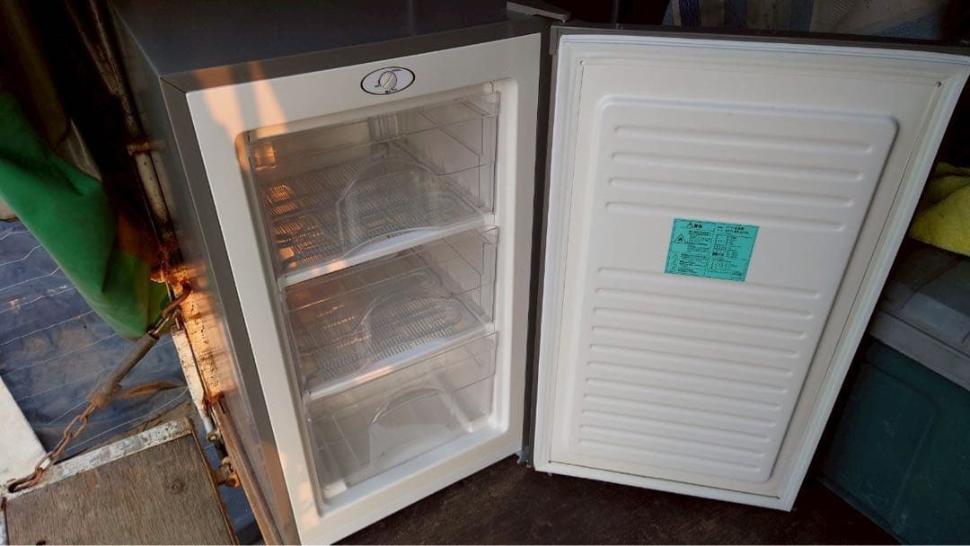 【美品】グランドライン 1ドア冷凍庫 60L 2020年製 全国送料無料