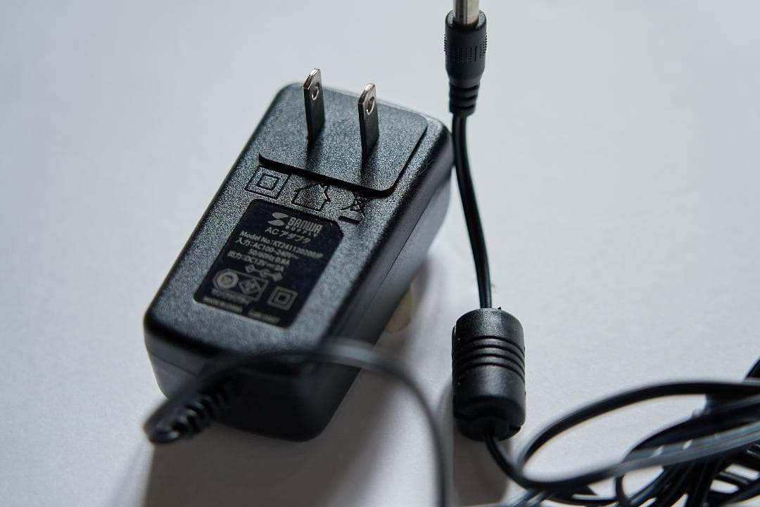 サンワサプライ　フラットベッドスキャナー A4対応 薄型