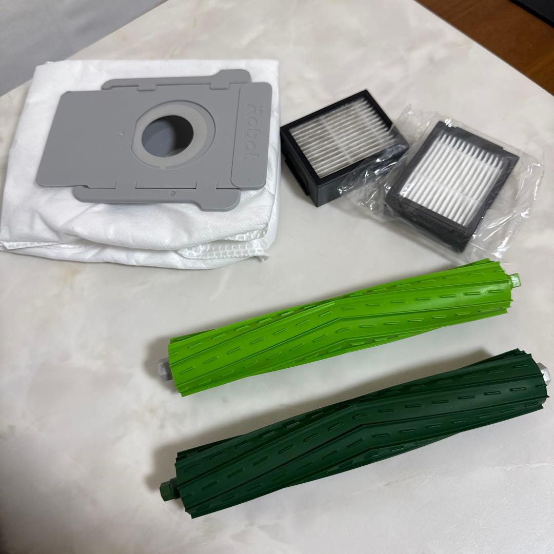 美品 ルンバ iRobot roomba ロボット掃除機 自動ゴミ収集機能付き