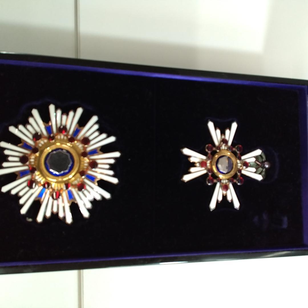 若《PRUMM》勲章　勲一等瑞宝章　共箱付