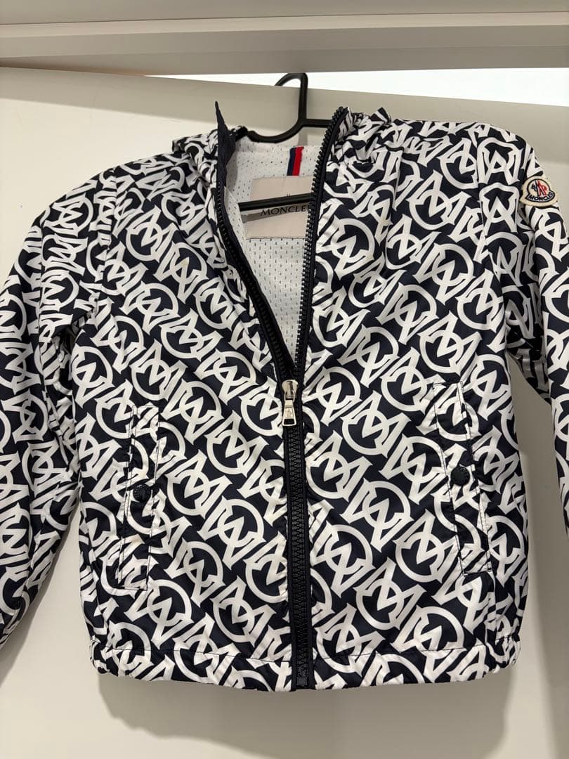 Moncler ナイロンフード付きジャケット