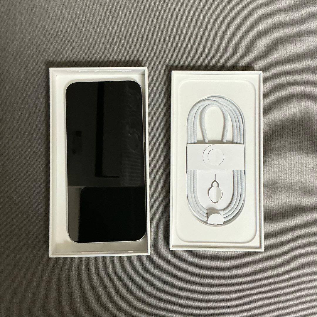 iPhone16plus 512GB 184800円 極美品